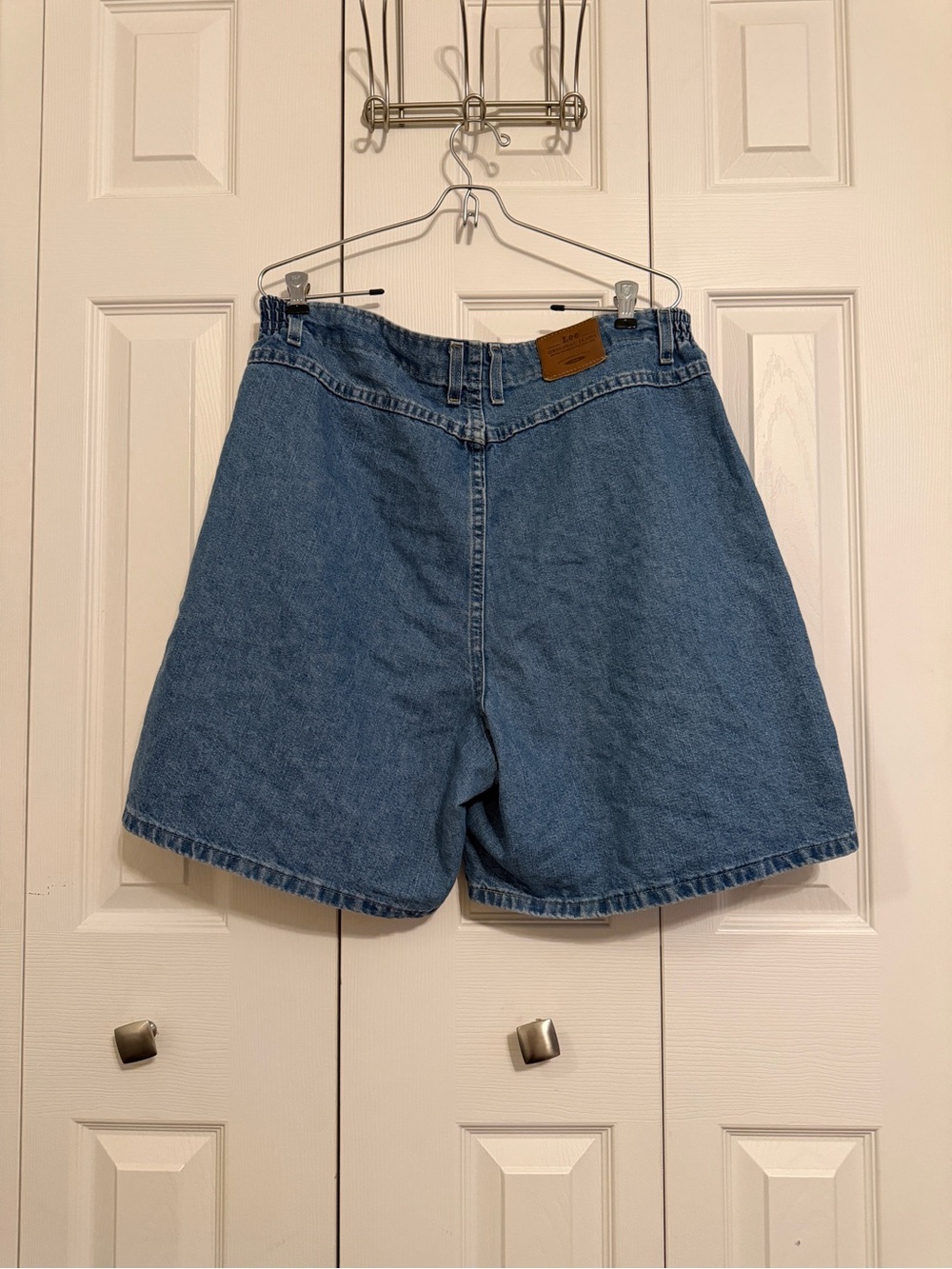 Lee High Waisted Denim Bermuda Shorts Elastic Waist Light Wash